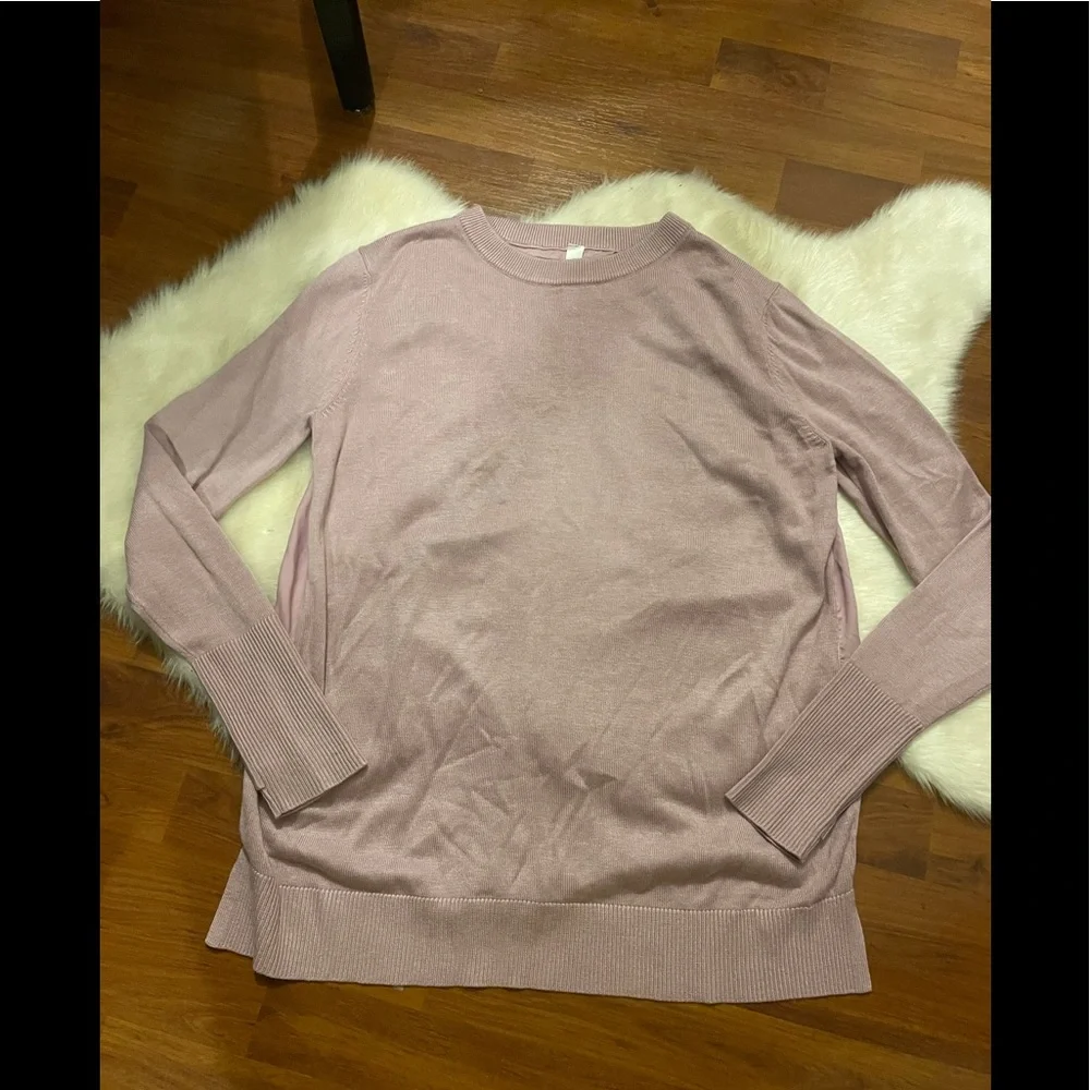 Lululemon still at ease open back sweater - Picture 3 of 6